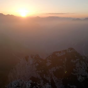 Come to rest promo video