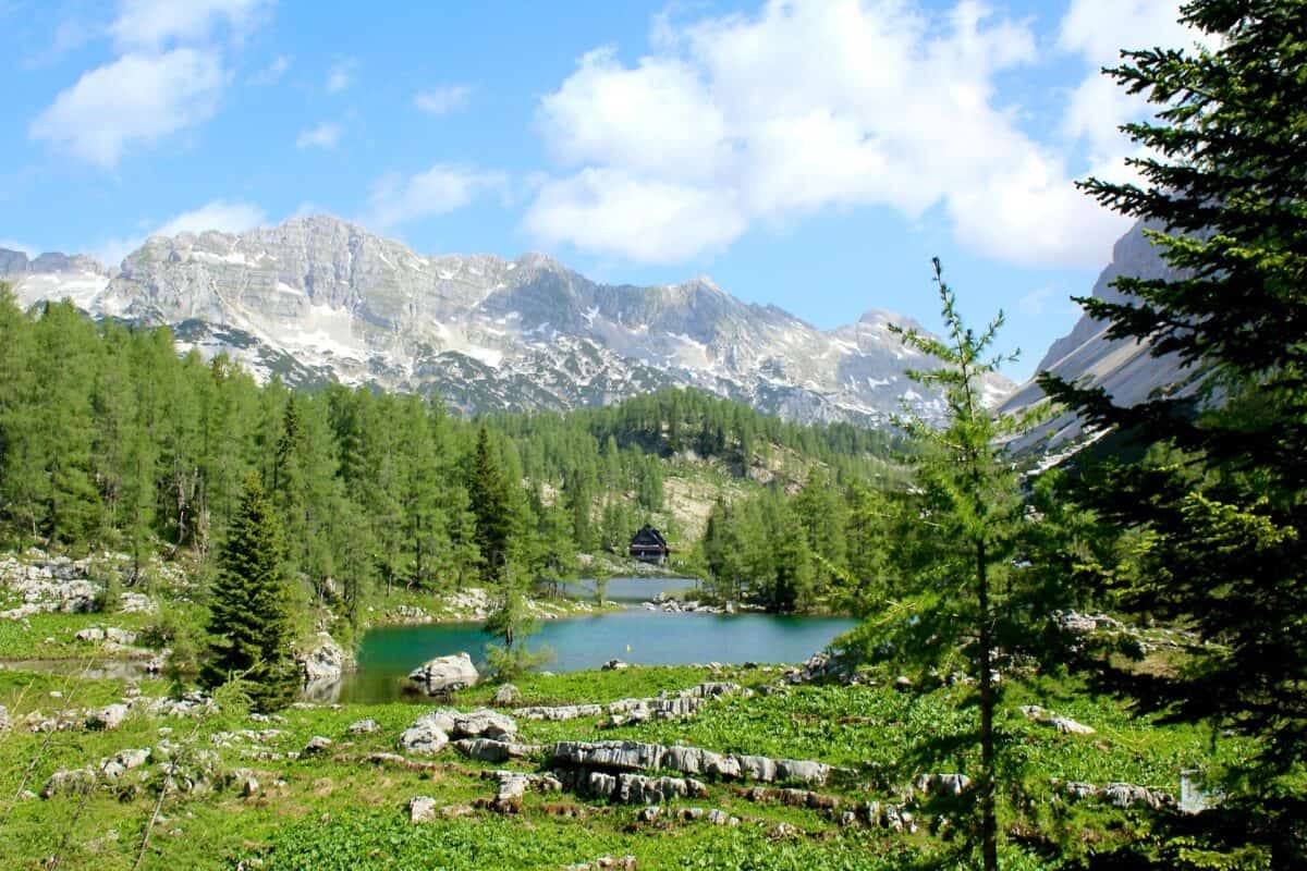 ¿Se necesitará reserva para escalar el Triglav?